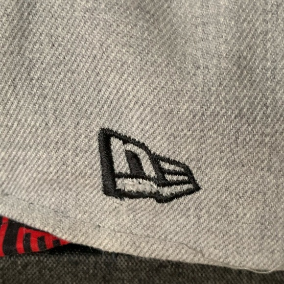 5/$25 New Era Chicago Bulls Snap Back - Picture 6 of 8